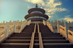 Time Traveller Hotel - Near Beijing Lama Temple, the Imperial College, Ghost Street, Beihai Park, Jingshan Park, Drum Tower, Houhai Bar Street, Tian'anmen Square, Located in Beijing traditional Hutong